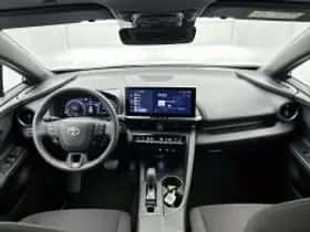 Toyota C-HR (2025) thumbnail 5