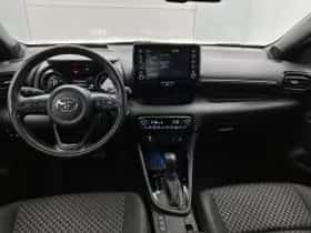 Toyota Yaris (2022) thumbnail 5