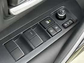 Toyota Corolla_Touring_Sports (2026) thumbnail 21