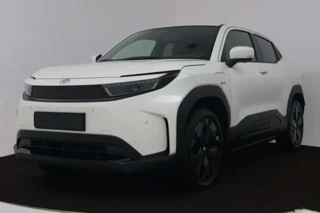 Toyota Urban_Cruiser (2026) thumbnail 1