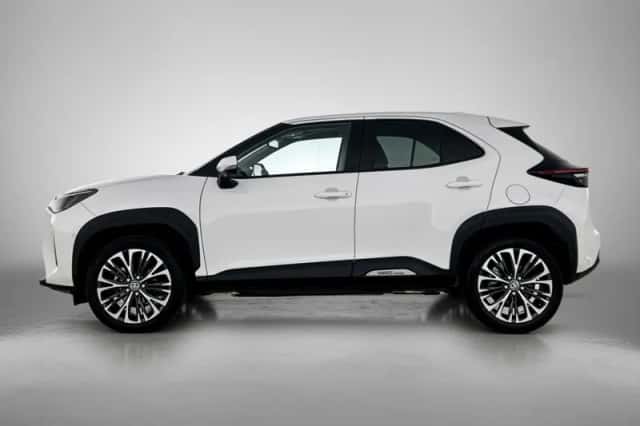 Toyota Yaris Cross (2022) thumbnail 3