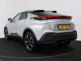 Toyota C-HR (2025) thumbnail 16
