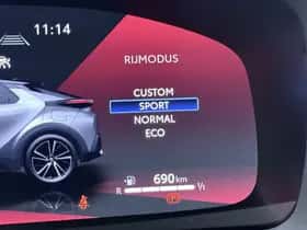 Toyota C-HR (2025) thumbnail 19