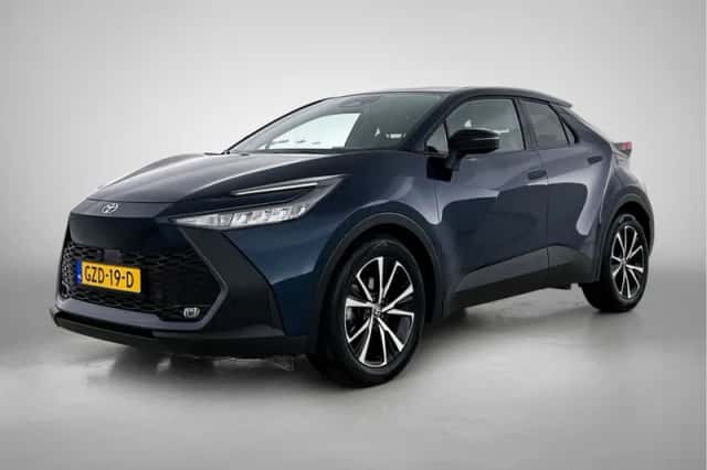 Toyota C-HR (2025) thumbnail 1
