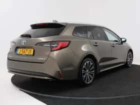 Toyota Corolla_Touring_Sports (2020) thumbnail 2