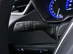Toyota Corolla_Touring_Sports (2020) thumbnail 12