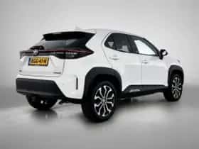 Toyota Yaris_Cross (2022) thumbnail 3