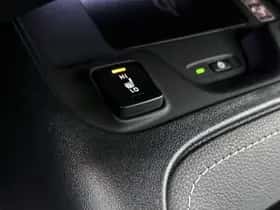 Toyota Corolla_Touring_Sports (2025) thumbnail 18