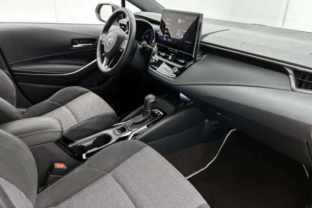 Toyota Corolla_Touring_Sports (2025) thumbnail 6