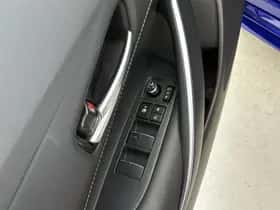 Toyota Corolla_Touring_Sports (2025) thumbnail 22