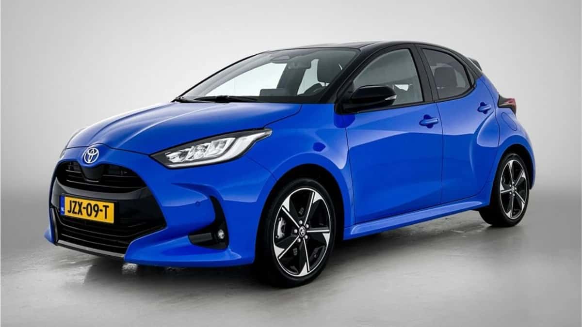 Toyota Yaris (2025) — foto 1
