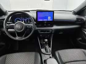 Toyota Yaris (2025) thumbnail 4