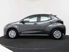 Toyota Yaris (2026) thumbnail 3