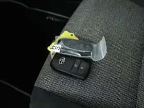 Toyota Corolla_Touring_Sports (2025) thumbnail 21