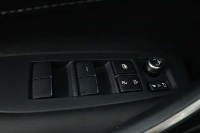 Toyota Corolla_Touring_Sports (2025) thumbnail 4