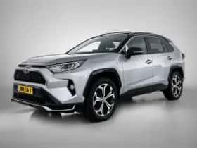 Toyota RAV4 (2021) thumbnail 2