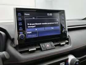 Toyota RAV4 (2021) thumbnail 33