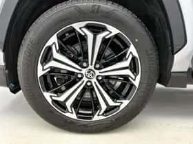 Toyota RAV4 (2021) thumbnail 35