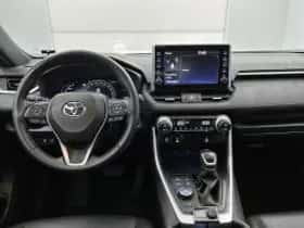 Toyota RAV4 (2021) thumbnail 6