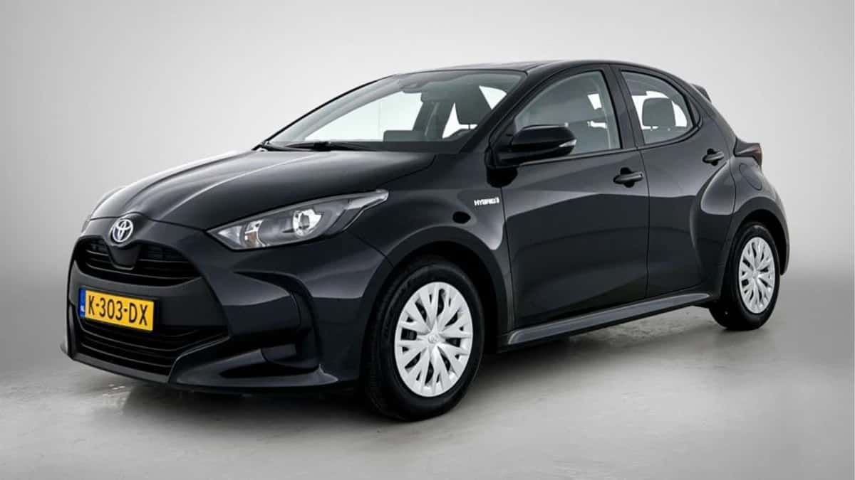 Toyota Yaris (2020) — foto 1