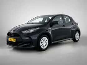 Toyota Yaris (2020) thumbnail 2