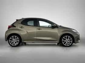 Toyota Yaris (2024) thumbnail 11