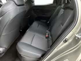 Toyota Yaris (2024) thumbnail 16