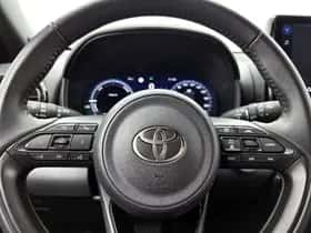 Toyota Yaris (2024) thumbnail 17