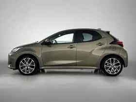 Toyota Yaris (2024) thumbnail 3