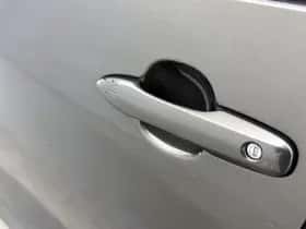 Toyota Yaris (2024) thumbnail 37