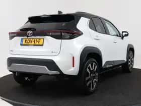 Toyota Yaris_Cross (2025) thumbnail 2