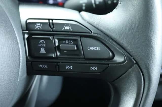 Toyota Yaris_Cross (2025) thumbnail 6