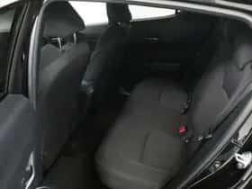 Toyota C-HR (2019) thumbnail 28
