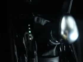 Toyota C-HR (2019) thumbnail 7