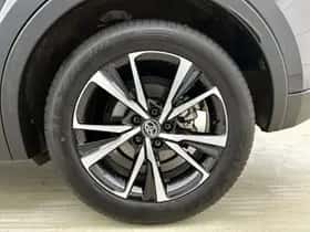 Toyota C-HR (2025) thumbnail 22