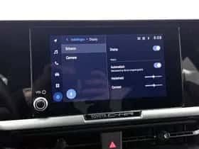 Toyota C-HR (2025) thumbnail 39
