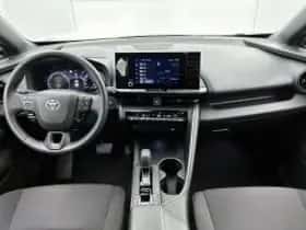 Toyota C-HR (2025) thumbnail 5