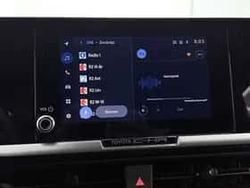 Toyota C-HR (2025) thumbnail 7
