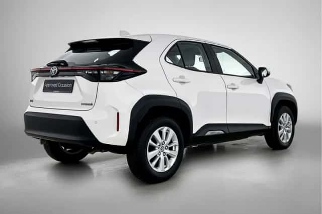 Toyota Yaris_Cross (2023) thumbnail 2