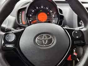 Toyota Aygo (2020) thumbnail 16