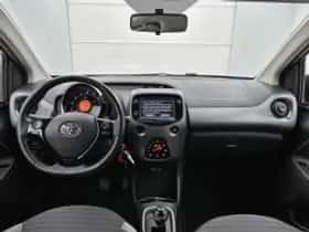 Toyota Aygo (2020) thumbnail 5