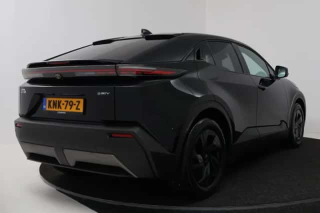 Toyota C-HR+ (2026) thumbnail 2