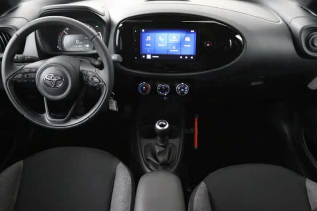 Toyota Aygo (2025) thumbnail 5