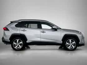 Toyota RAV4 (2021) thumbnail 11