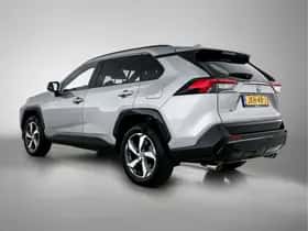Toyota RAV4 (2021) thumbnail 13