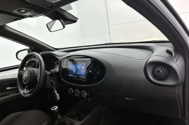Toyota Aygo (2025) thumbnail 6