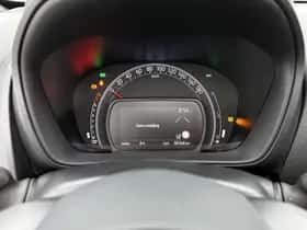 Toyota Aygo (2022) thumbnail 6