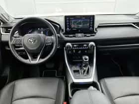 Toyota RAV4 (2022) thumbnail 4