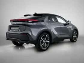 Toyota C-HR (2025) thumbnail 3