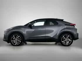 Toyota C-HR (2025) thumbnail 3